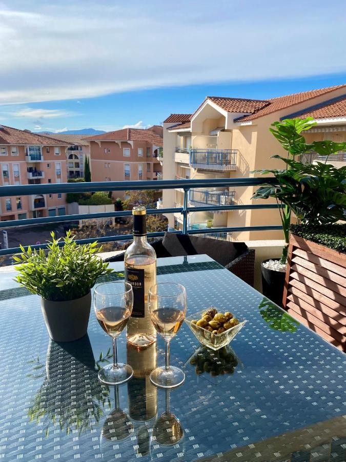 Port-Frejus, Le Paladien, Appartement 2 Pieces Climatise, Terrasse & Parking Exterior foto