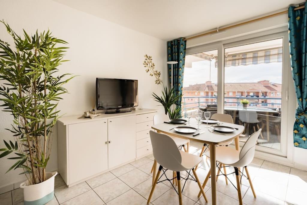 Port-Frejus, Le Paladien, Appartement 2 Pieces Climatise, Terrasse & Parking Exterior foto